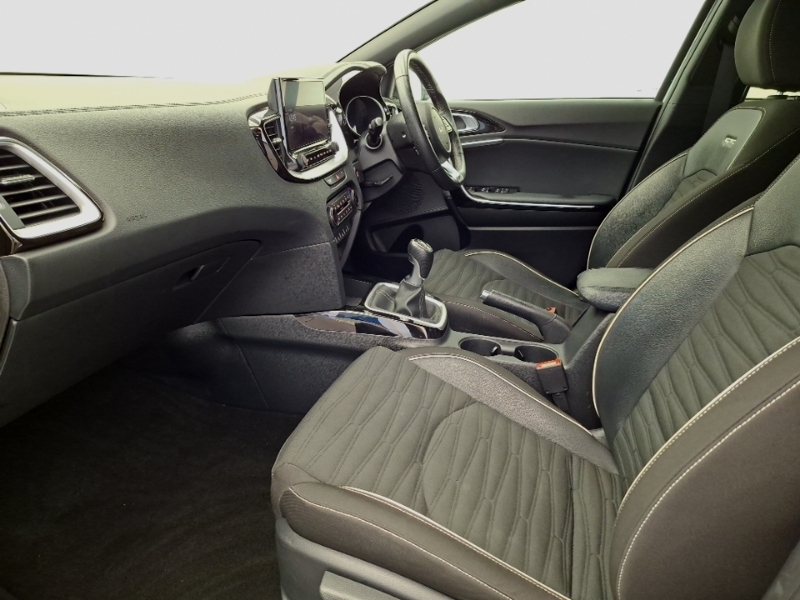 Kia Ceed 1.5T Gdi Isg Gt-line White #5