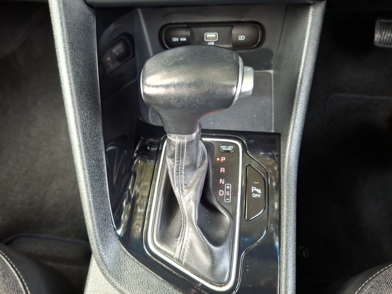 Kia Niro 1.6 Gdi 2 Suv Hybrid Dct Blue #16