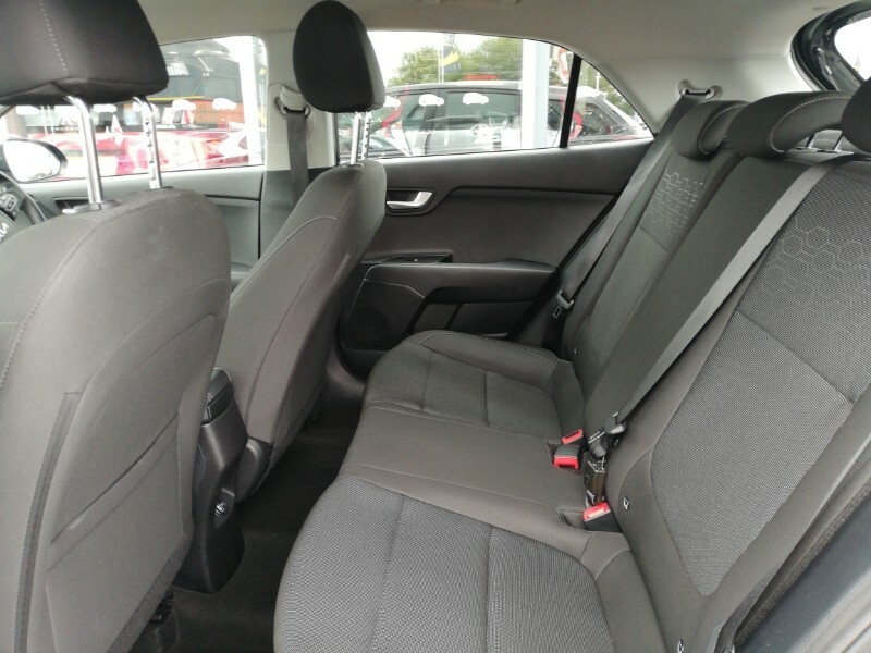 Kia RIO 1.0 T Gdi 2 Black #6