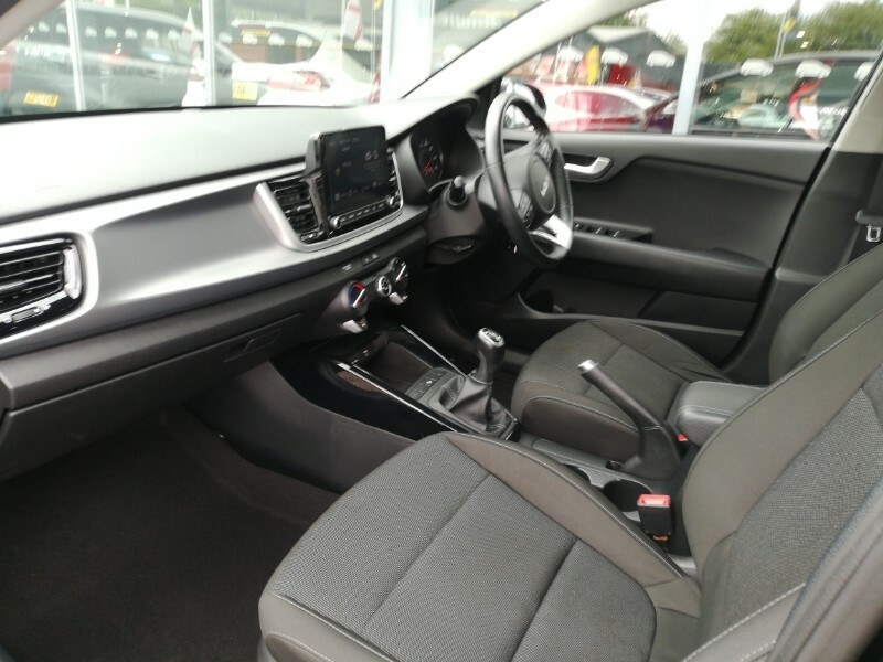 Kia RIO 1.0 T Gdi 2 Black #5