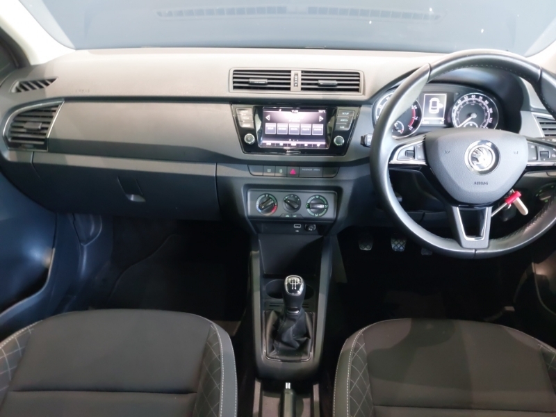 Skoda Fabia 1.0 Tsi Colour Edition YH69HVD Blue #3