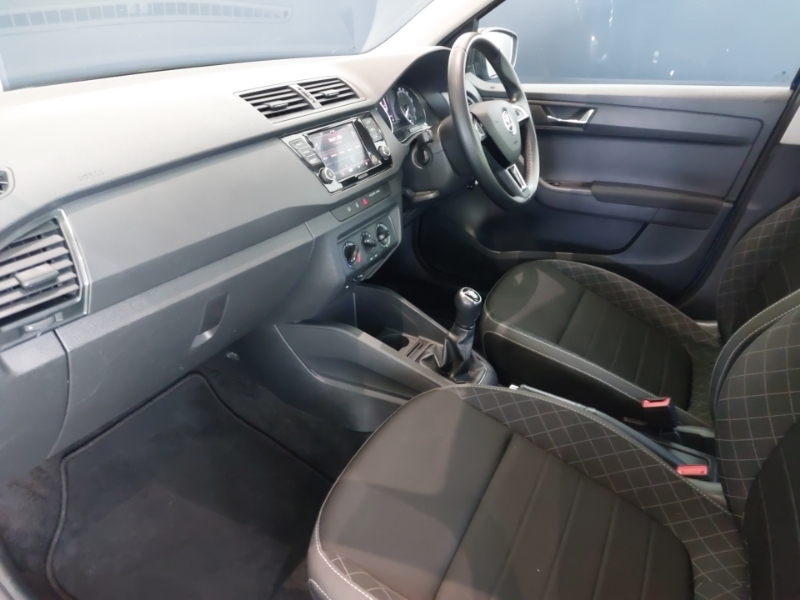 Skoda Fabia 1.0 Tsi Colour Edition YH69HVD Blue #5