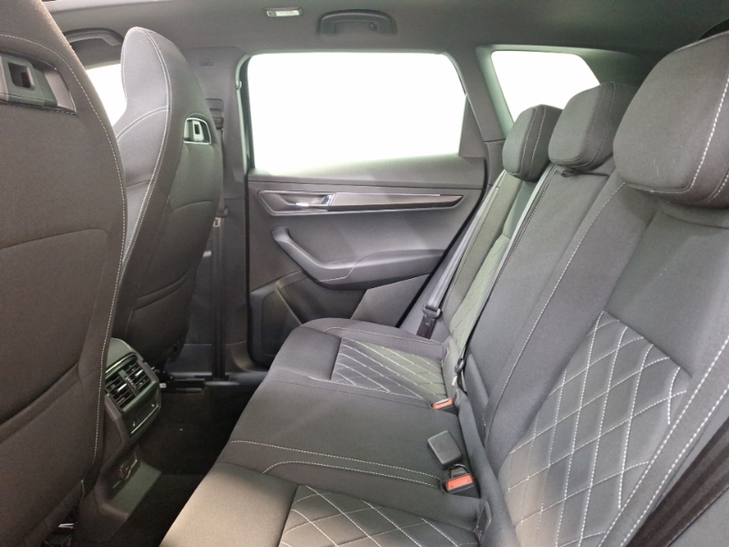 Skoda Karoq 1.5 Tsi Sportline Edition Black #6