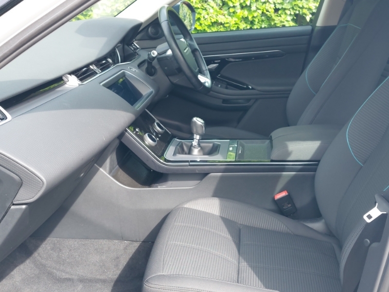 Land Rover Range Rover Evoque 2.0 D150 2Wd White #5