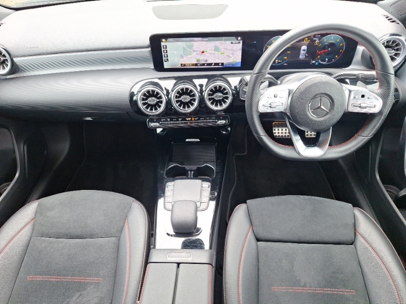 Mercedes-Benz 200 A Amg Line Executive Hatch Blue #3