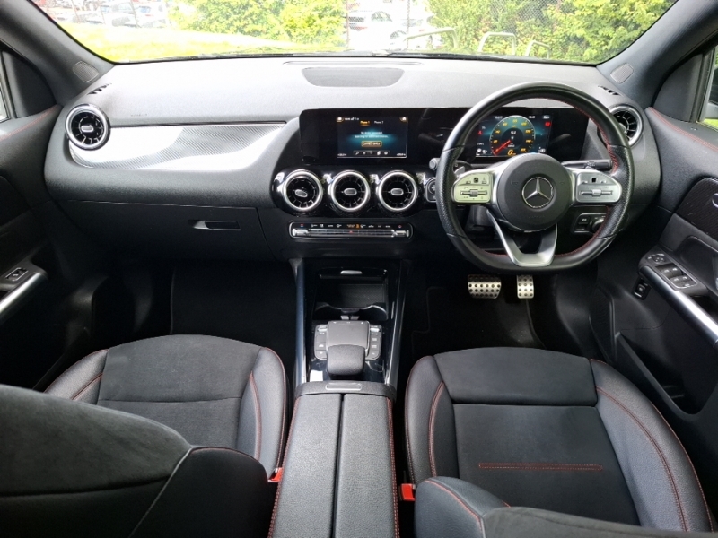 Mercedes-Benz GLA Class Gla 200 Amg Line SV71JRX Black #3