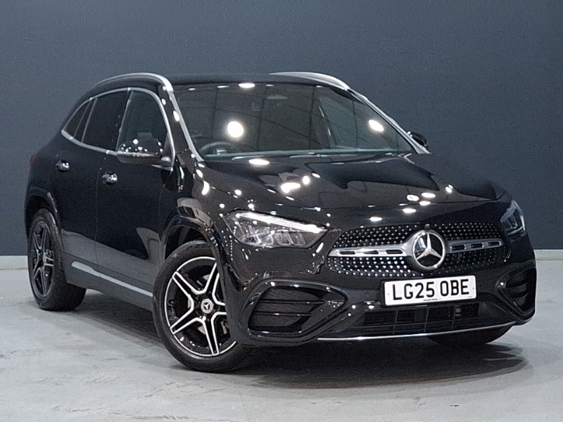 Mercedes-Benz GLA Class Gla 200 Amg Line Executive Black