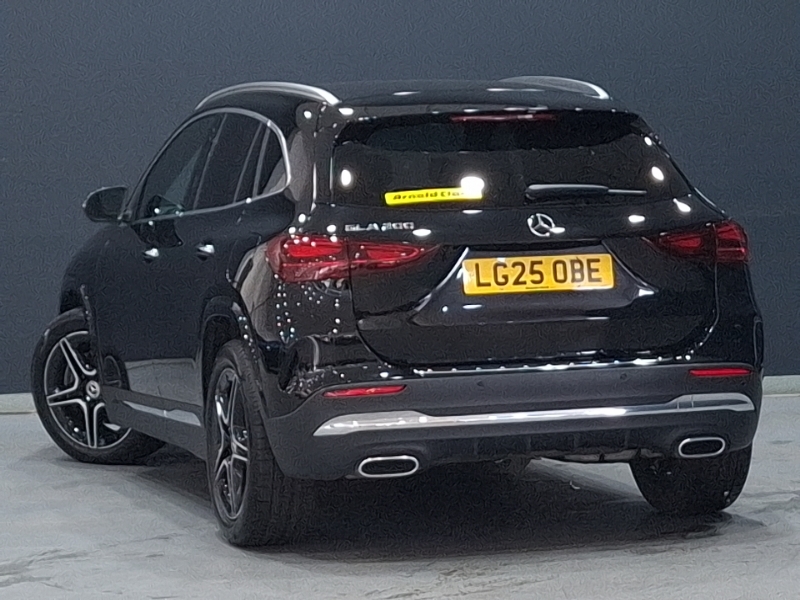 Mercedes-Benz GLA Class Gla 200 Amg Line Executive LG25OBE Black #2