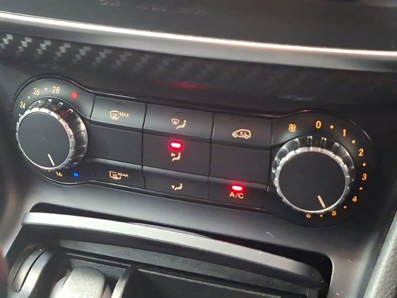 Mercedes-Benz A Class 1.5 A180 Cdi Sport Edition 107 Bhp White #16