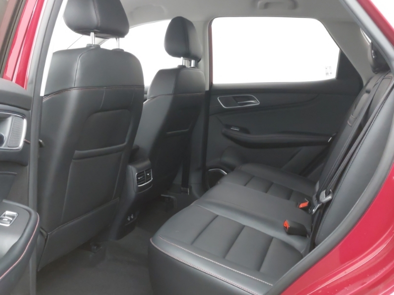 MG HS 1.5 T-gdi Excite Dct Red #6