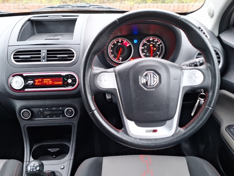 MG MG3 Hatchback Black #8