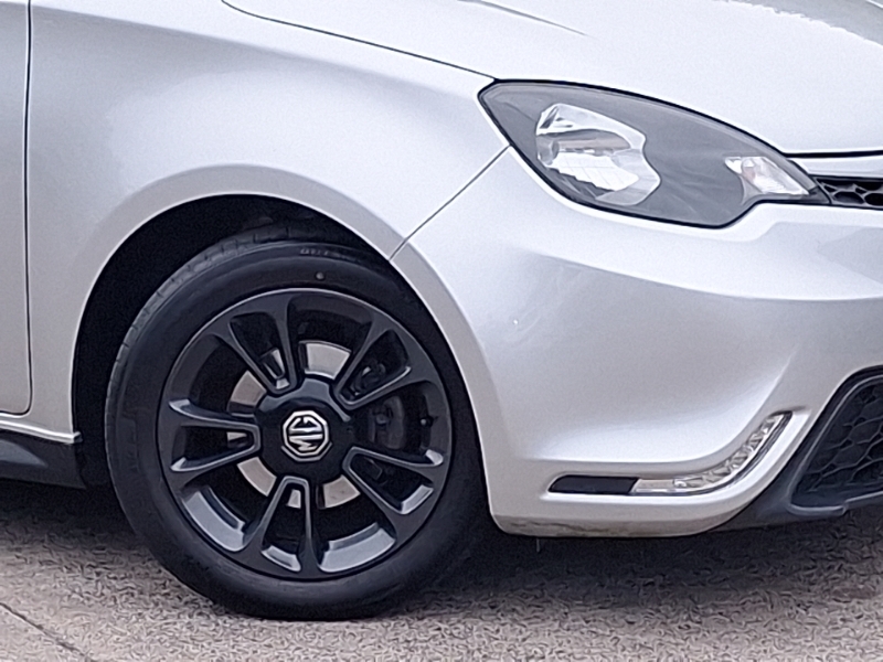MG MG3 Hatchback Black #20