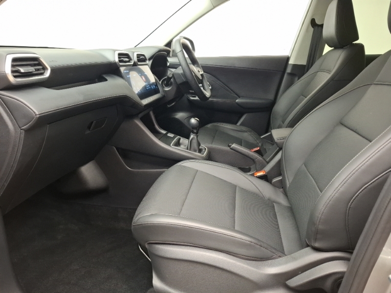 MG ZS 1.5 Se SD75YGV Silver #5