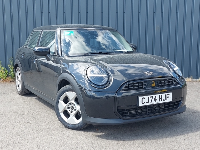 Mini Hatch 1.5 Cooper Resolute Edition Black