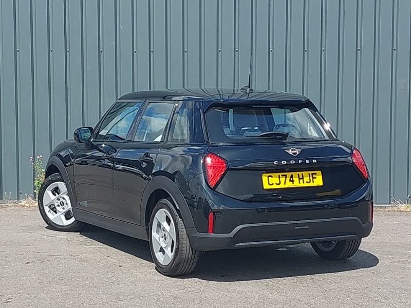 Mini Hatch 1.5 Cooper Resolute Edition Black #2