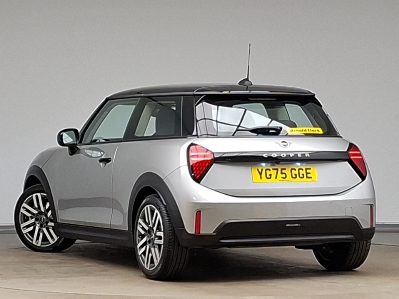 Mini Hatch 1.5 C Classic YG75GGE Silver #2