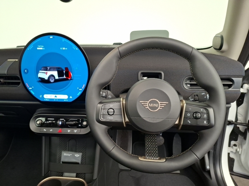 Mini Hatch 1.5 C Classic Level 2 White #5