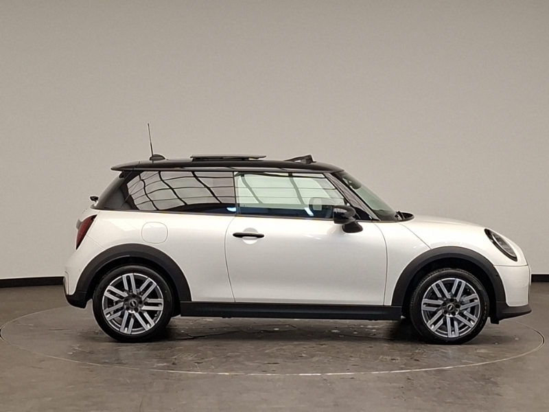 Mini Hatch 1.5 C Classic Level 2 White #3