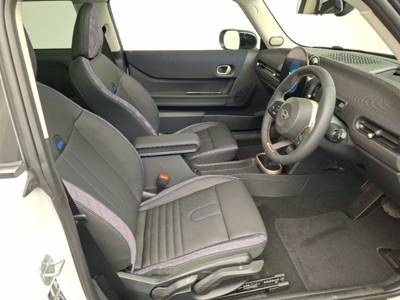 Mini Hatch 1.5 C Classic Level 2 White #6