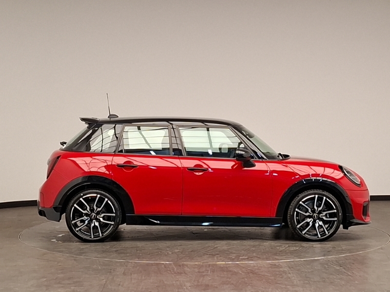Mini Hatch 1.5 C Sport Level 1 Red #3