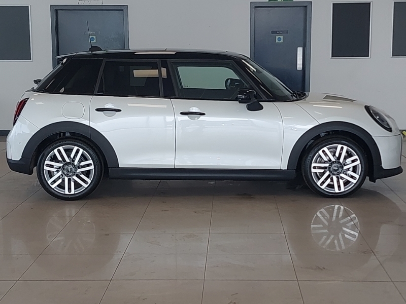 Mini Hatch 1.5 C Classic Level 2 White #3