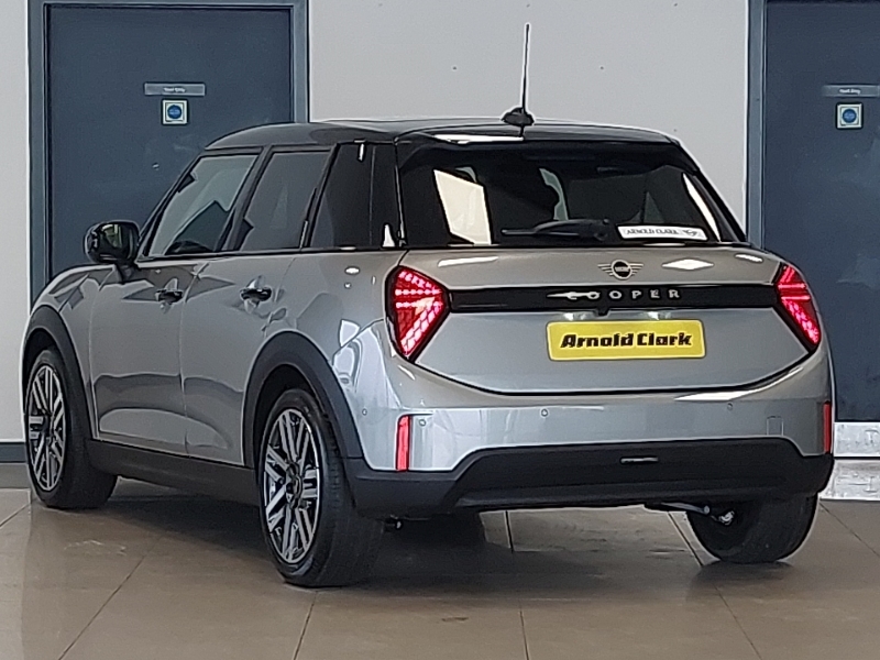 Mini Hatch 1.5 C Classic Level 2 Silver #2