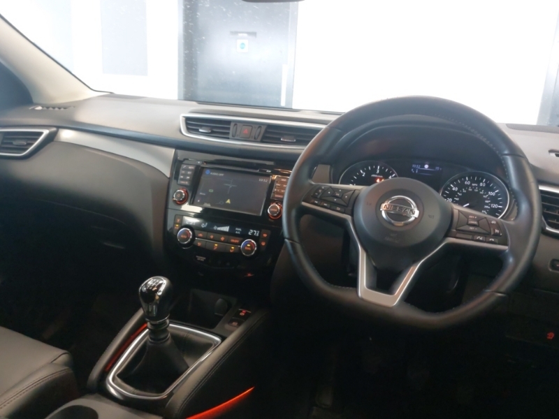 Nissan Qashqai 1.5 Dci Tekna DS18ZWX Silver #4