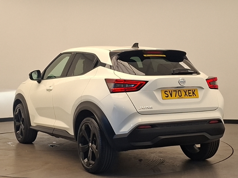 Nissan Juke 1.0 Dig-t Tekna SV70XEK White #2