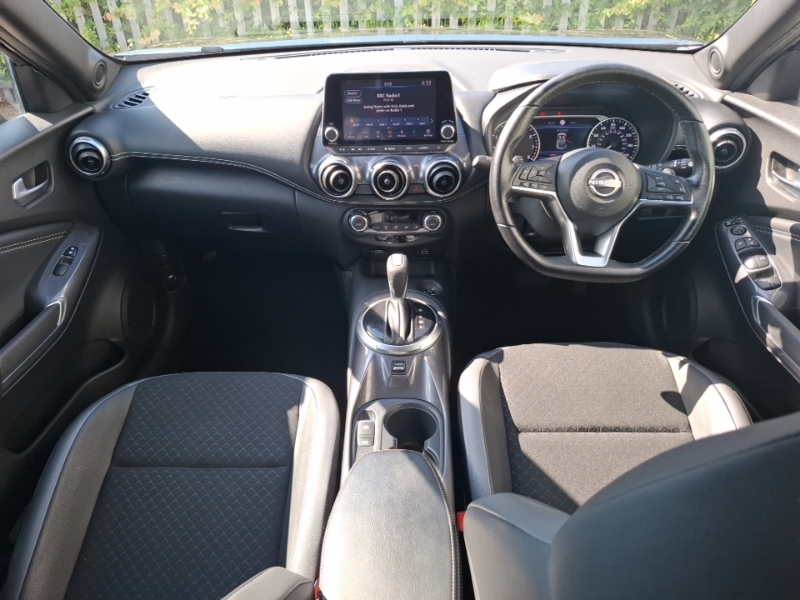 Nissan Juke 1.0 Dig-t 114 N-connecta Dct SL72GJU Black #3