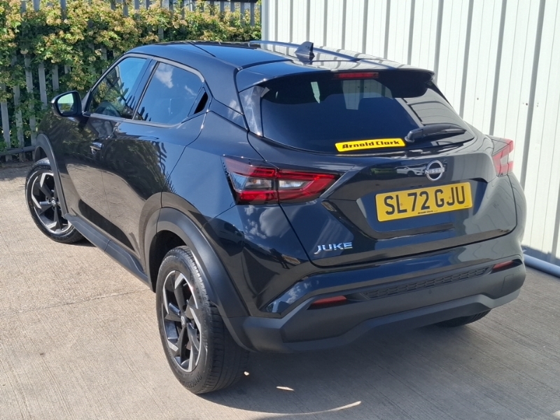 Nissan Juke 1.0 Dig-t 114 N-connecta Dct SL72GJU Black #2