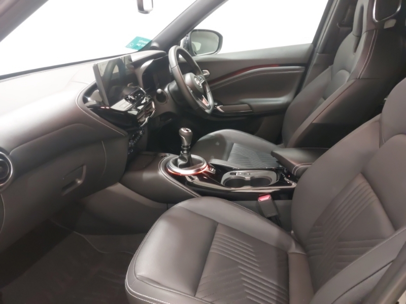Nissan Juke 1.0 Dig-t Tekna SM25OTR Black #5