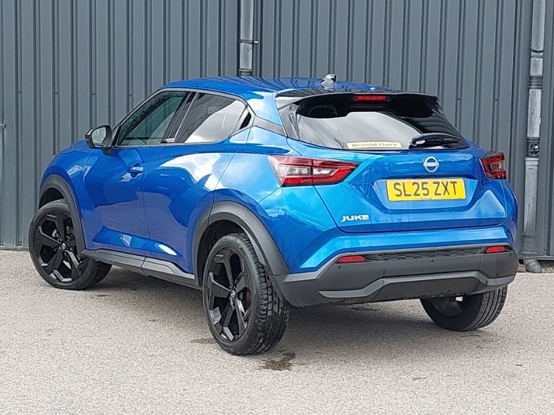 Nissan Juke 1.0 Dig-t Tekna SL25ZXT Blue #2