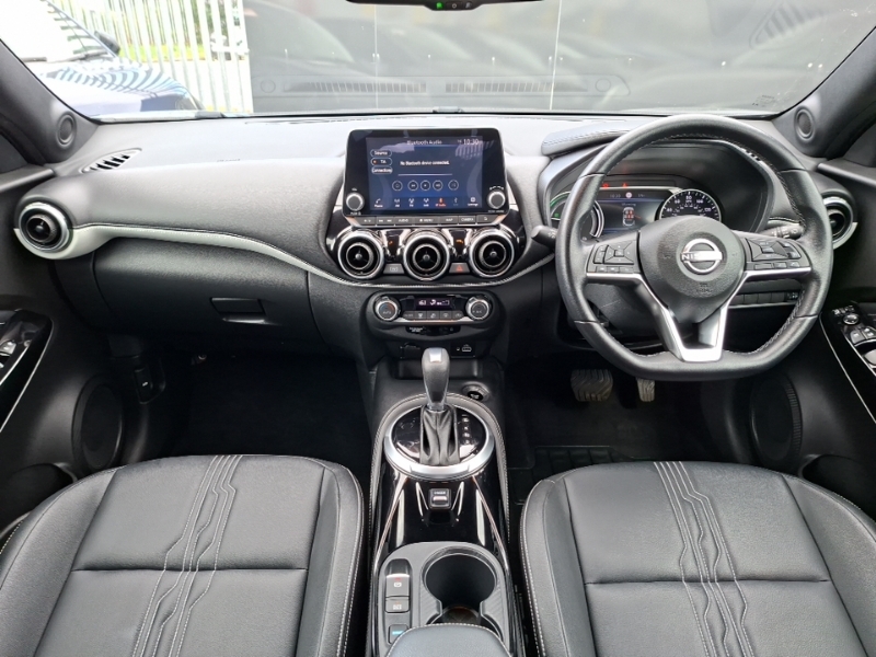Nissan Juke 1.6 Hybrid Premiere Edition PN72YWG Grey #3