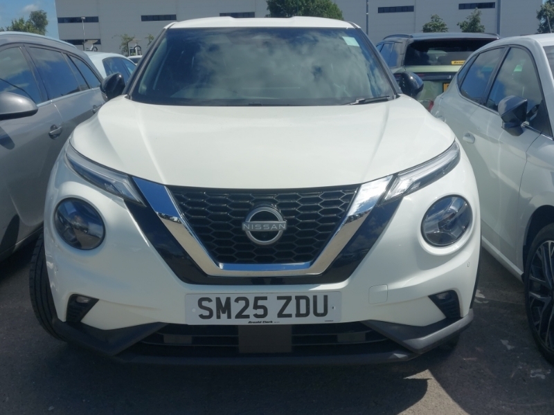 Nissan Juke 1.0 Dig-t Tekna White