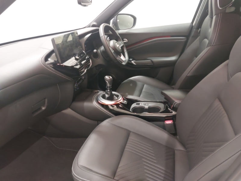 Nissan Juke 1.0 Dig-t Tekna SM25ZDU White #5