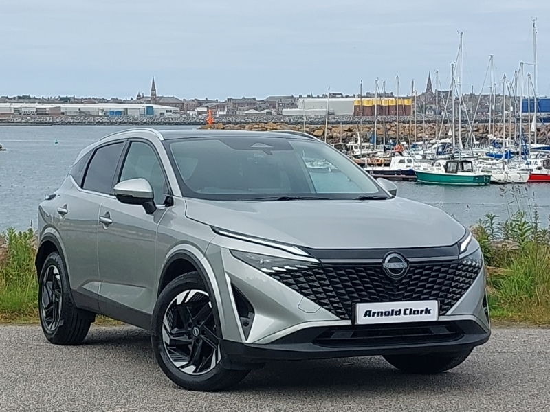Nissan Qashqai 1.3 Dig-t Mh N-connecta Silver