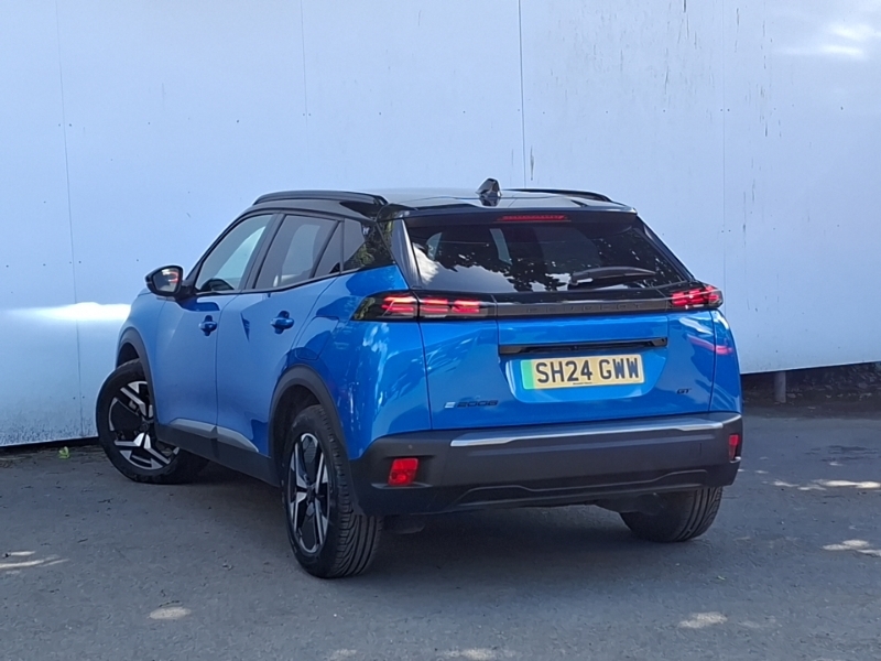 Peugeot e-2008 100Kw Gt 50Kwh Blue #2