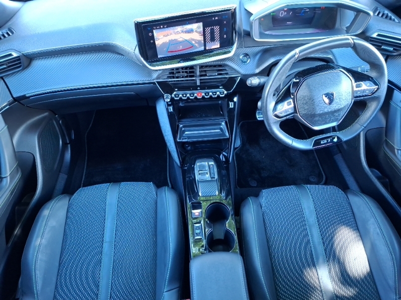Peugeot e-2008 100Kw Gt 50Kwh Blue #3