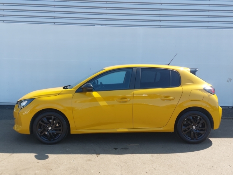 Peugeot 208 1.2 Puretech 100 Active Premium Eat8 WP23ORO Yellow #4