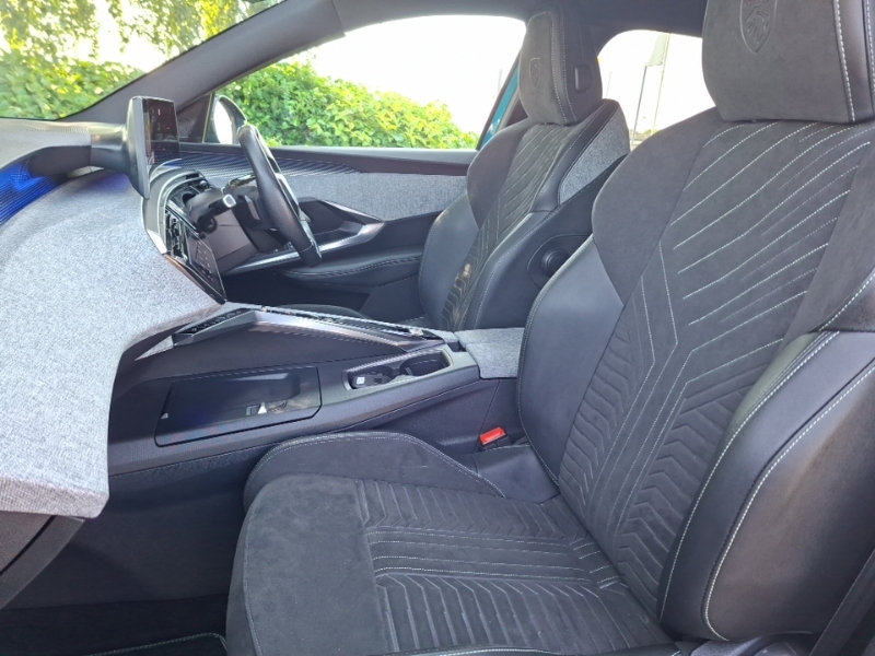 Peugeot 3008 157Kw Gt 73Kwh EO74WGV Blue #5