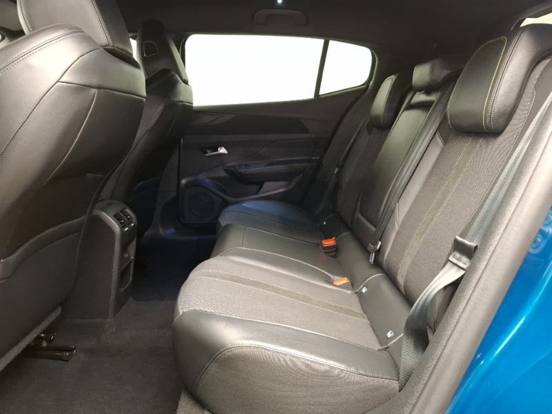 Peugeot 408 1.2 Hybrid 136 Gt E-dsc6 Blue #6