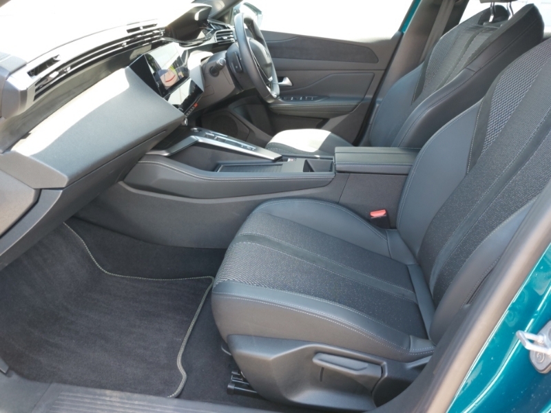 Peugeot 408 1.2 Hybrid 145 Gt E-dsc6 Blue #5