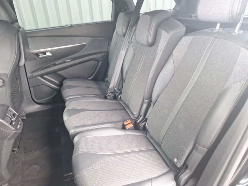 Peugeot 5008 1.5 Bluehdi Gt Line Eat8 Black #6