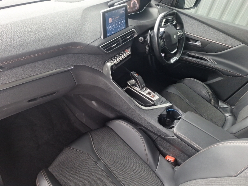 Peugeot 5008 1.5 Bluehdi Gt Line Eat8 Black #5