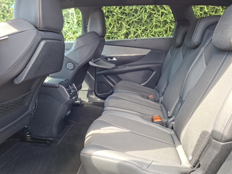 Peugeot 5008 1.2 Puretech Gt Eat8 Black #6