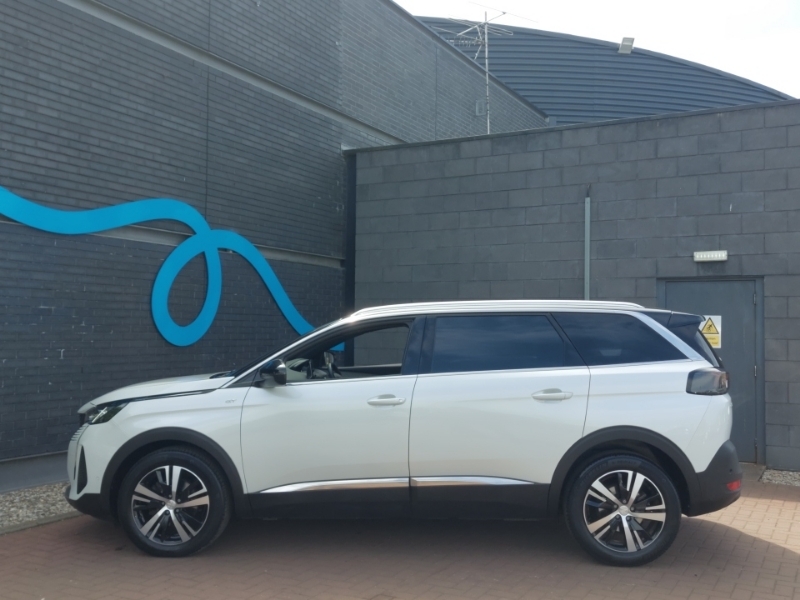 Peugeot 5008 1.2 Puretech Gt Eat8 White #4