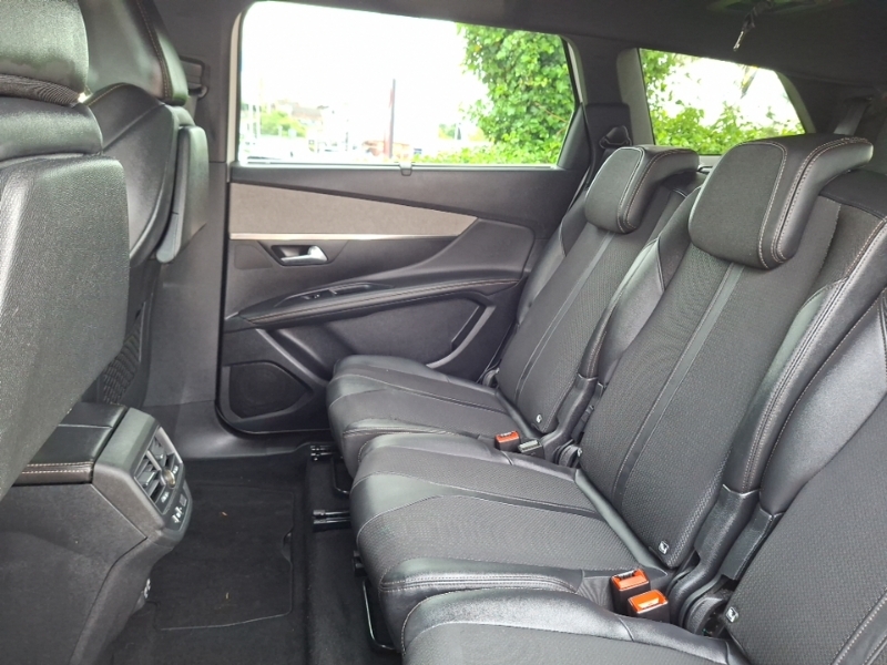 Peugeot 5008 1.2 Puretech Gt Eat8 White #5
