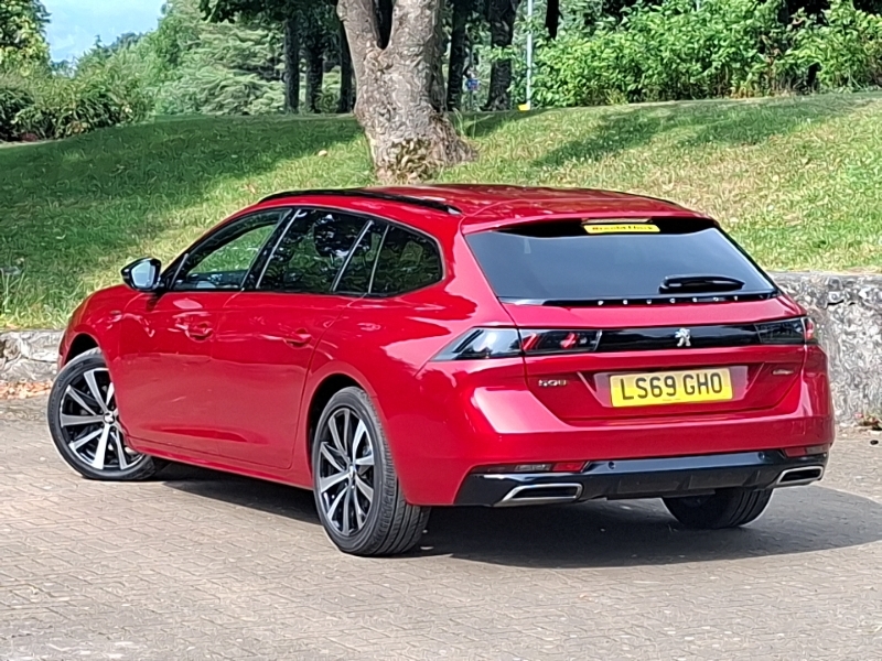 Peugeot 508 1.5 Bluehdi Gt Line Red #2