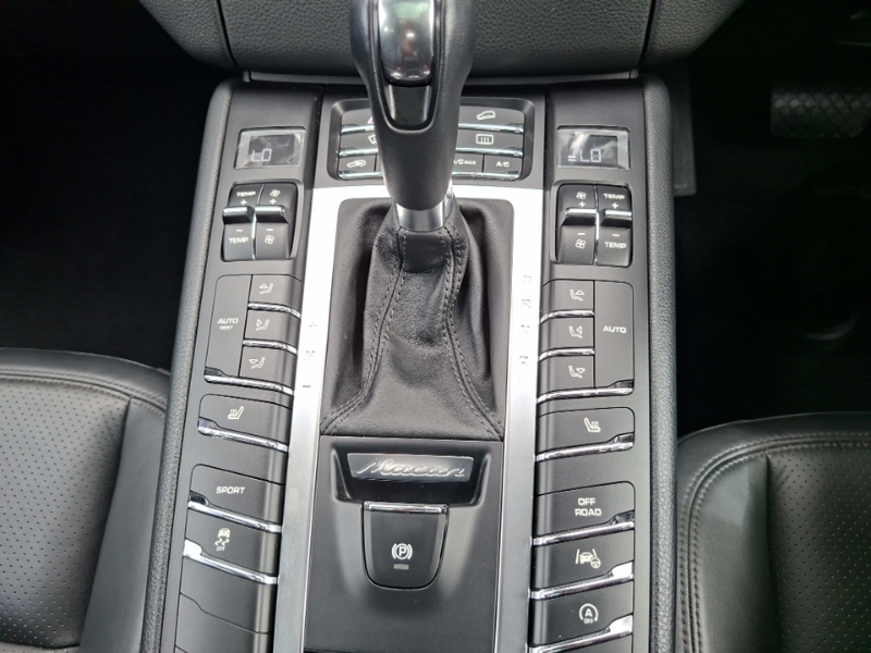 Porsche Macan 3.0 Td V6 S Suv Pdk 4Wd Euro 6 Ss 2 Grey #17