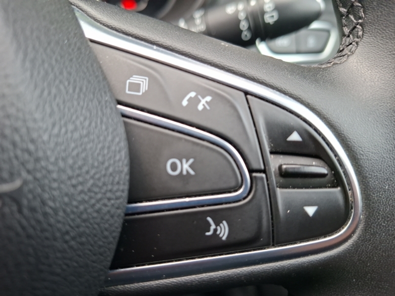 Renault Kadjar 1.3 Tce Iconic Suv Euro 6 Ss Black #13
